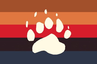 A flag with 5 horizontal stripes in the color order of brown, light brown, red, black, and dark blue. There is a beige-white cub paw print on the flag. 