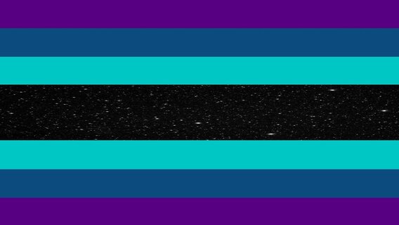 Flag with 7 horizontal stripes. The middle stripe is black with white stars and double the size of the other stripes. On each side going out of it are stripes colored turquoise, dark grey-blue, and purple. 